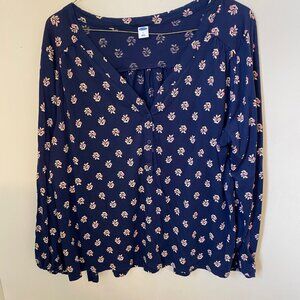 SIZE L OLD NAVY NAVY BLUE PRINT V-NECK TOP, LANTERN SLEEVES